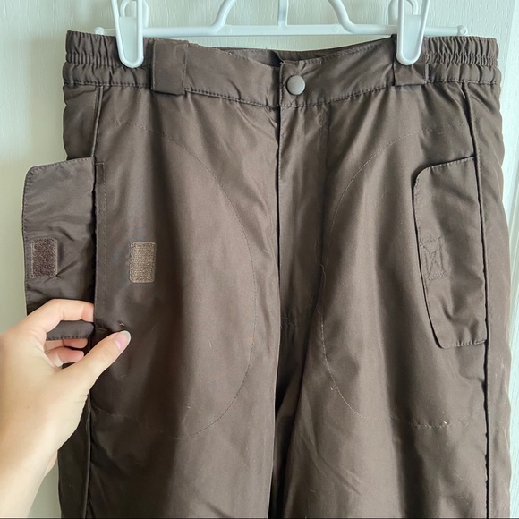 Snow Pants! - Picture 5 of 8